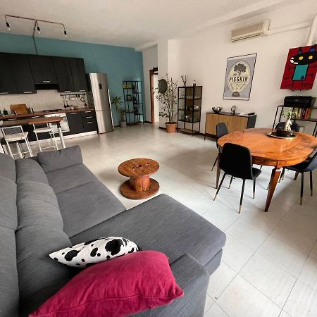 Ferienwohnung Mecenate Metropolitan Flat Mailand Exterior foto